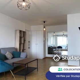 Privé kamer for rent for € 460 per month in Metz, Rue du Béarn