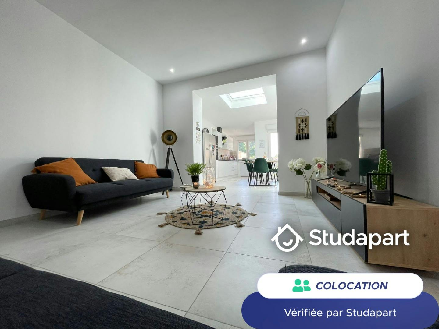 Chambre privée à louer pour 470 €/mois à Anzin, Rue Waldeck-Rousseau