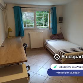 Wohnung for rent for 530 € per month in Conflans-Sainte-Honorine, Rue Aristide Briand