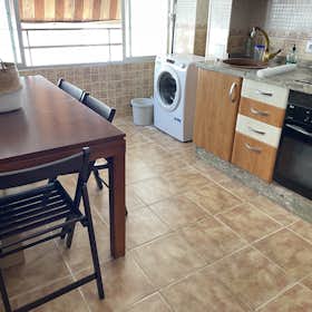 Private room for rent for €320 per month in San Vicent del Raspeig, Calle Labradores
