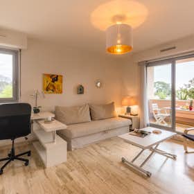Wohnung for rent for 1.410 € per month in Montpellier, Rue du Pioch de Boutonnet