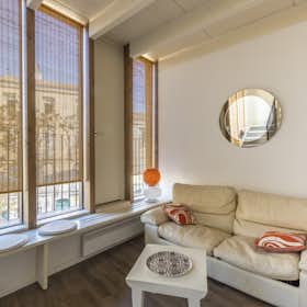 Квартира сдается в аренду за 1 740 € в месяц в Montpellier, Rue du Faubourg du Courreau