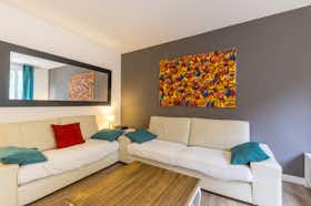 Appartement te huur voor € 1.950 per maand in Montpellier, Place du Millénaire