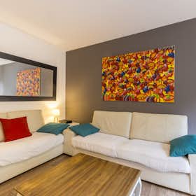 Wohnung zu mieten für 1.950 € pro Monat in Montpellier, Place du Millénaire