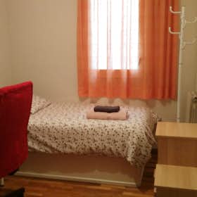 Private room for rent for €650 per month in Barcelona, Carrer del Mas Casanovas