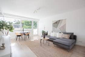Appartamento in affitto a 2.500 € al mese a Düsseldorf, Arnold-Schönberg-Straße