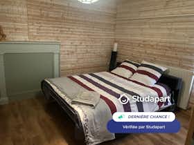 Cameră privată de închiriat pentru 320 EUR pe lună în Lanester, Rue Jean Jaurès
