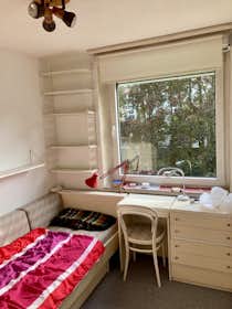 Отдельная комната сдается в аренду за 475 € в месяц в Hannover, Apenrader Straße