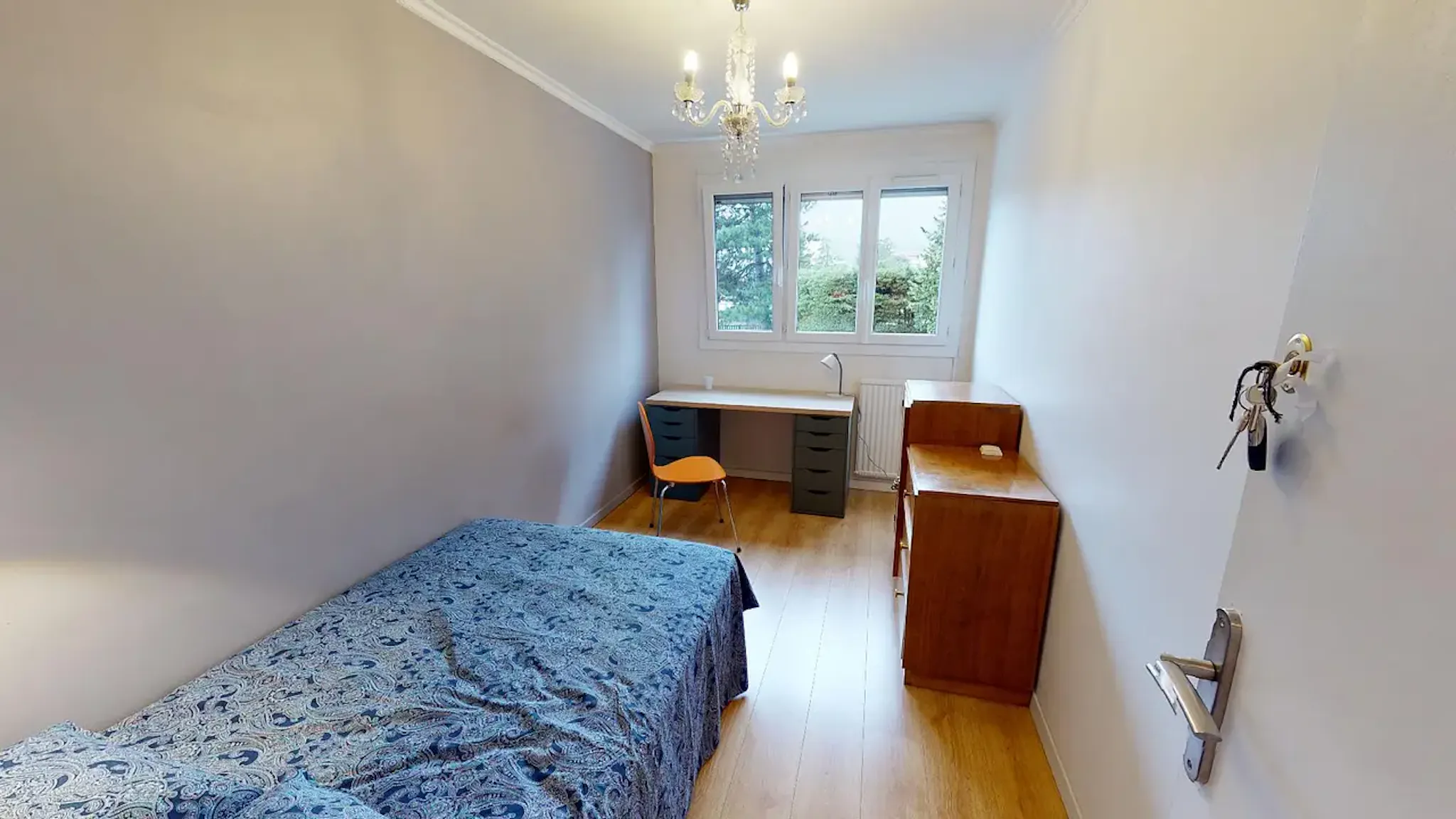 Rue Guy Mocquet, Échirolles preview