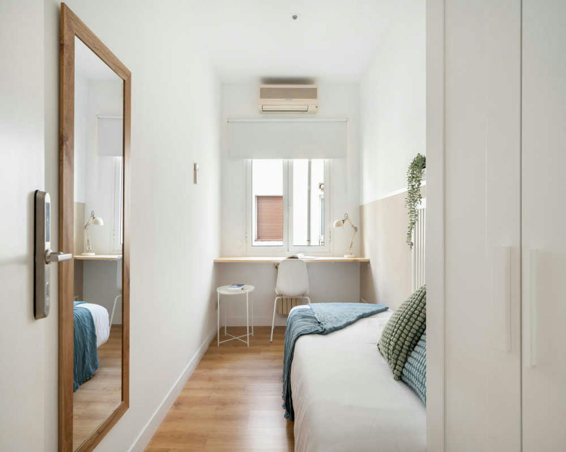 Calle Alcalá, Madrid preview