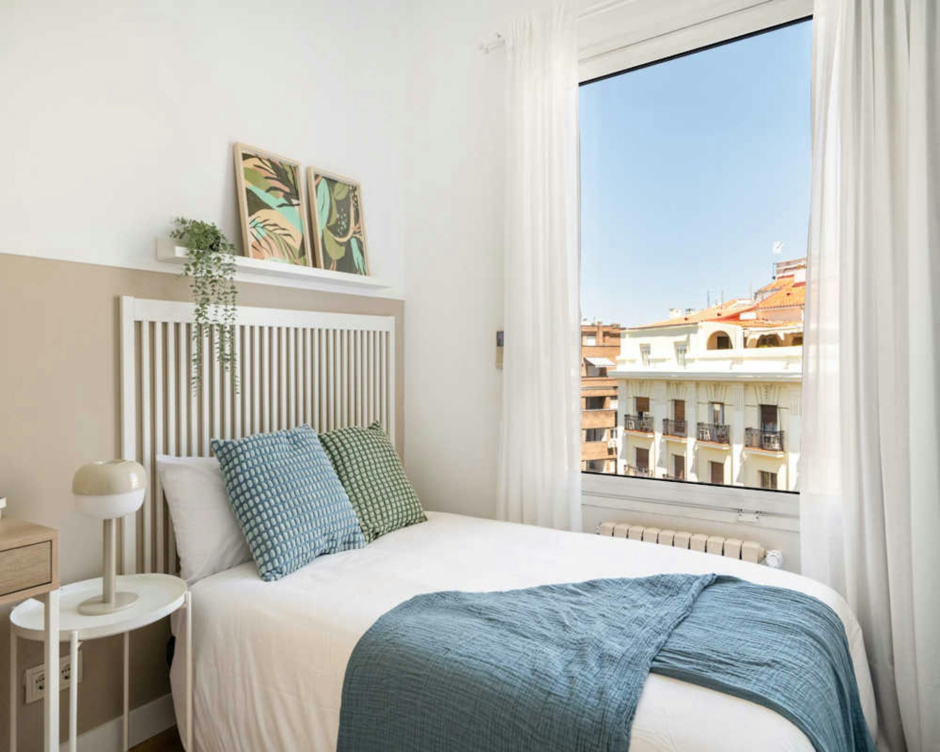 Calle Alcalá, Madrid preview