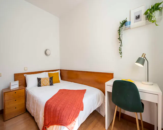 Private room in Calle de Bravo Murillo, Madrid (1438676) room image 2
