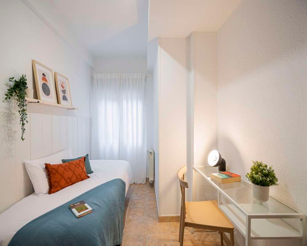 Single room Madrid, 9m² — photo 22
