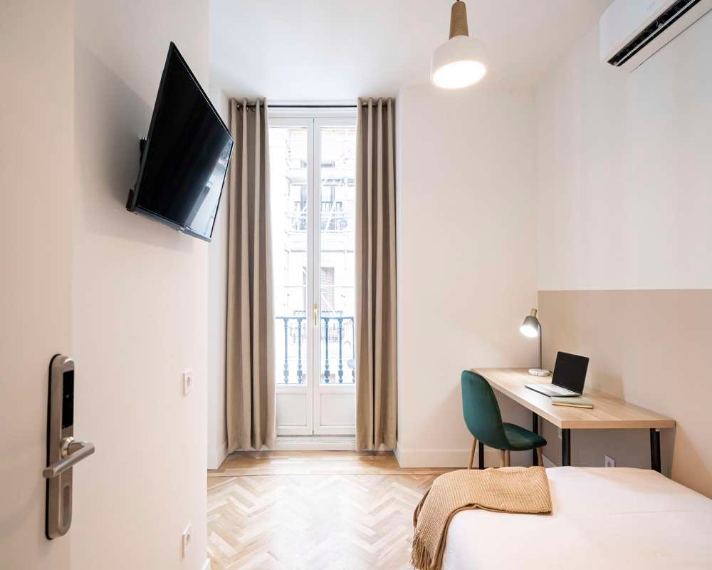 Single room Madrid, 11m² — photo 20
