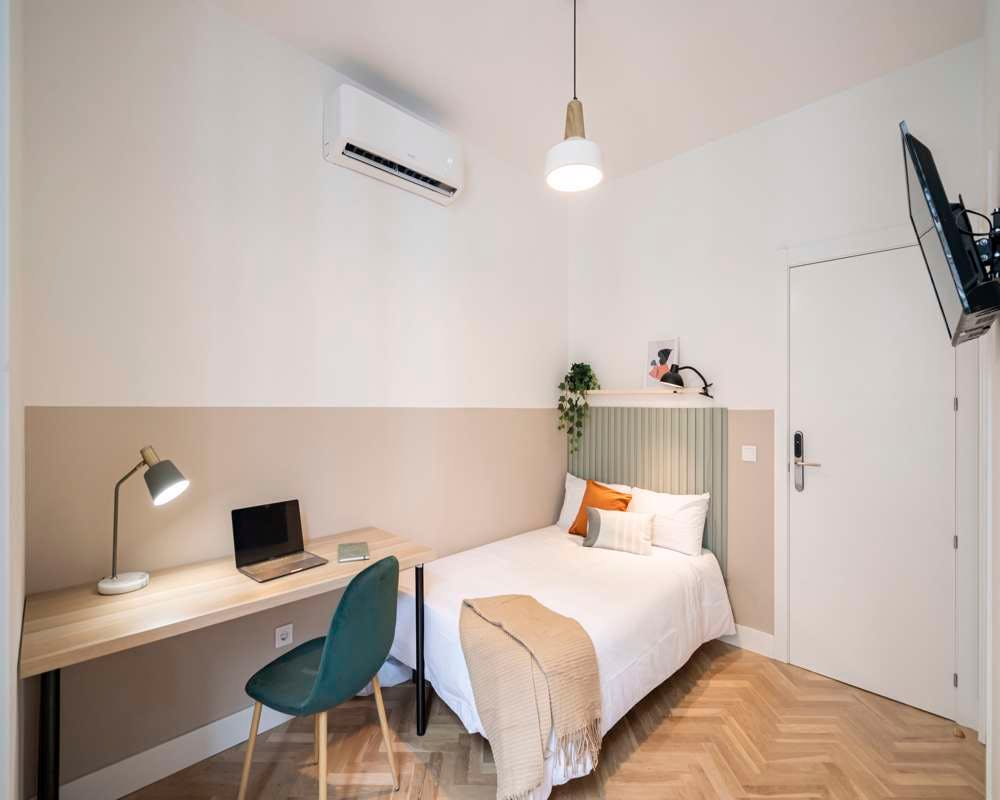 Single room Madrid, 11m² — photo 22