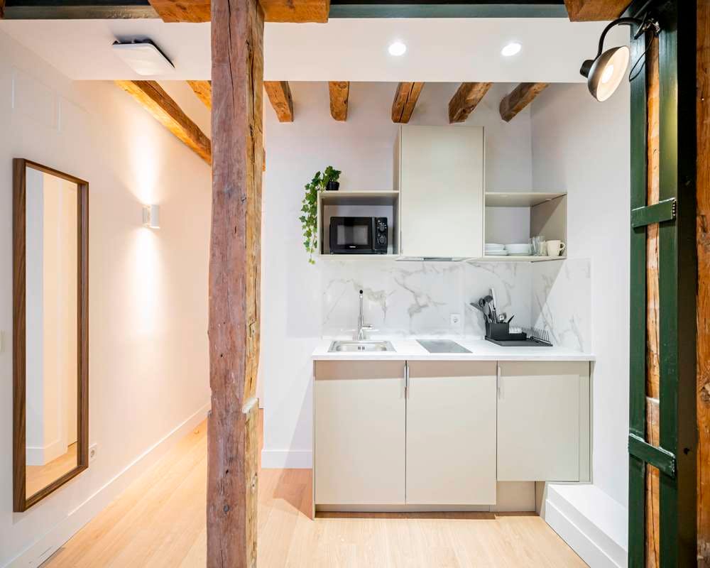 Single room Madrid, 30m² — photo 14