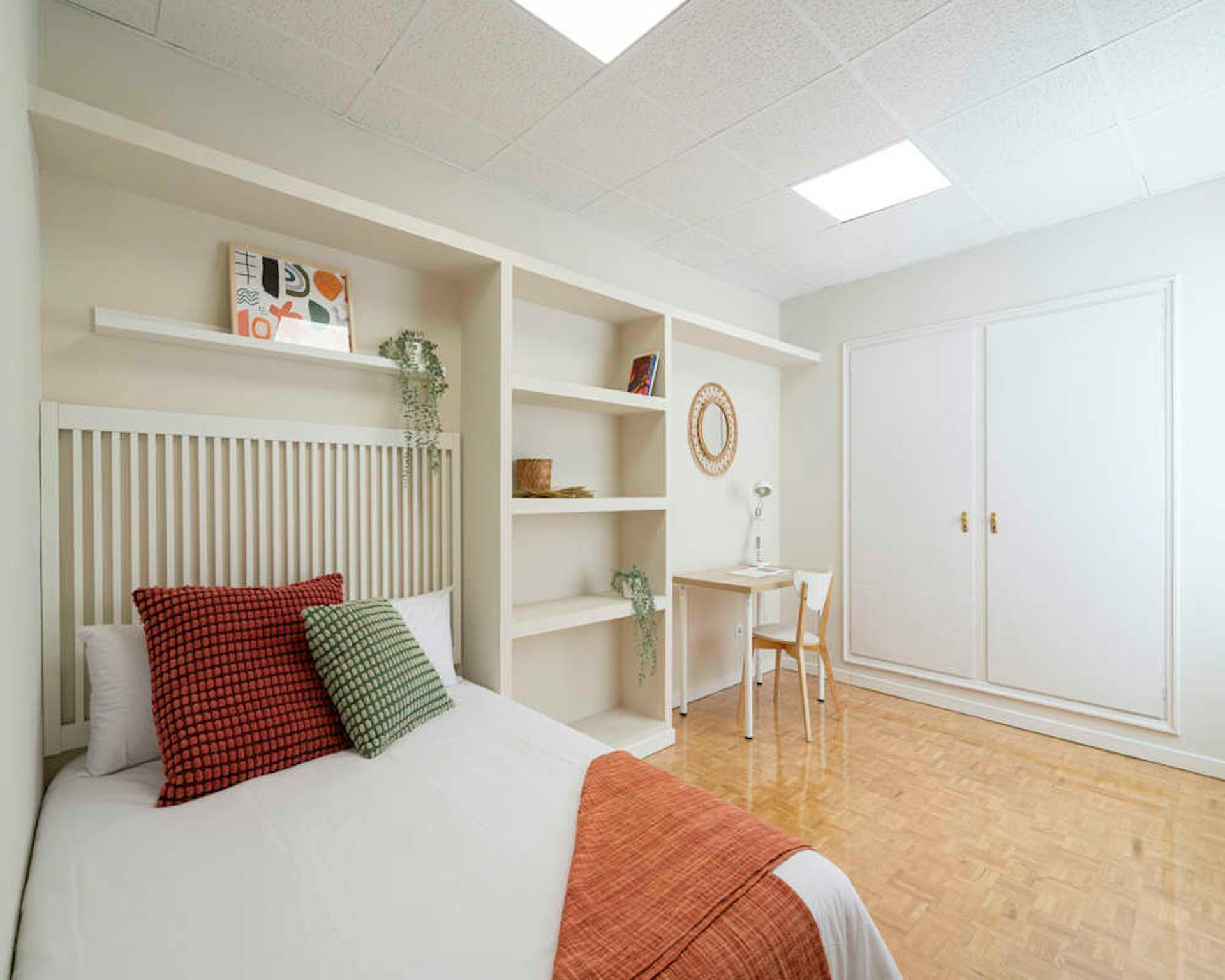 Paseo de la Castellana, Madrid preview