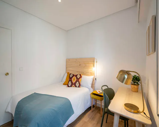 Private room in Calle del Conde de la Cimera, Madrid (1438714) room image 1