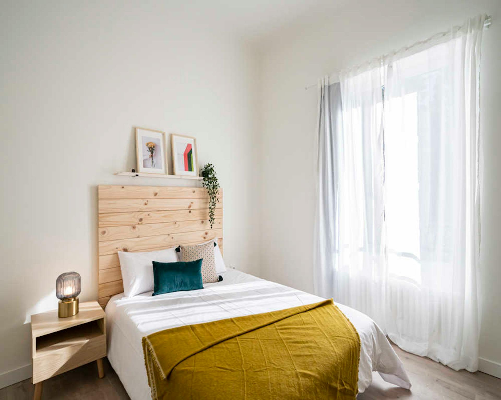 Calle de los Olivos, Madrid preview