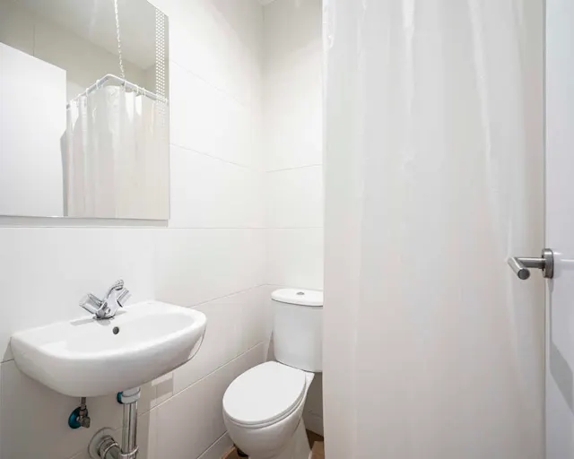 Private room in Calle de San Lorenzo, Madrid (1702671) room image 50