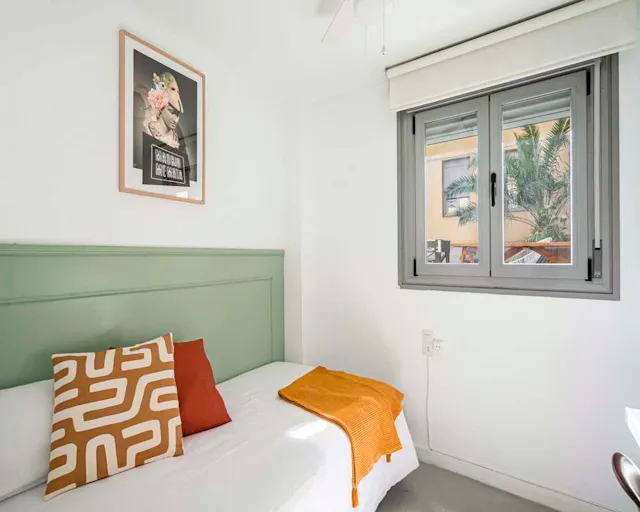 Private room in Calle de San Lorenzo, Madrid (1438756) room image 10