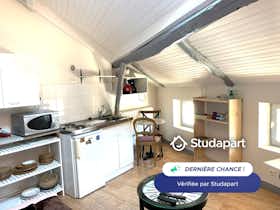Apartament de închiriat pentru 530 EUR pe lună în Limoges, Rue des Grandes Pousses