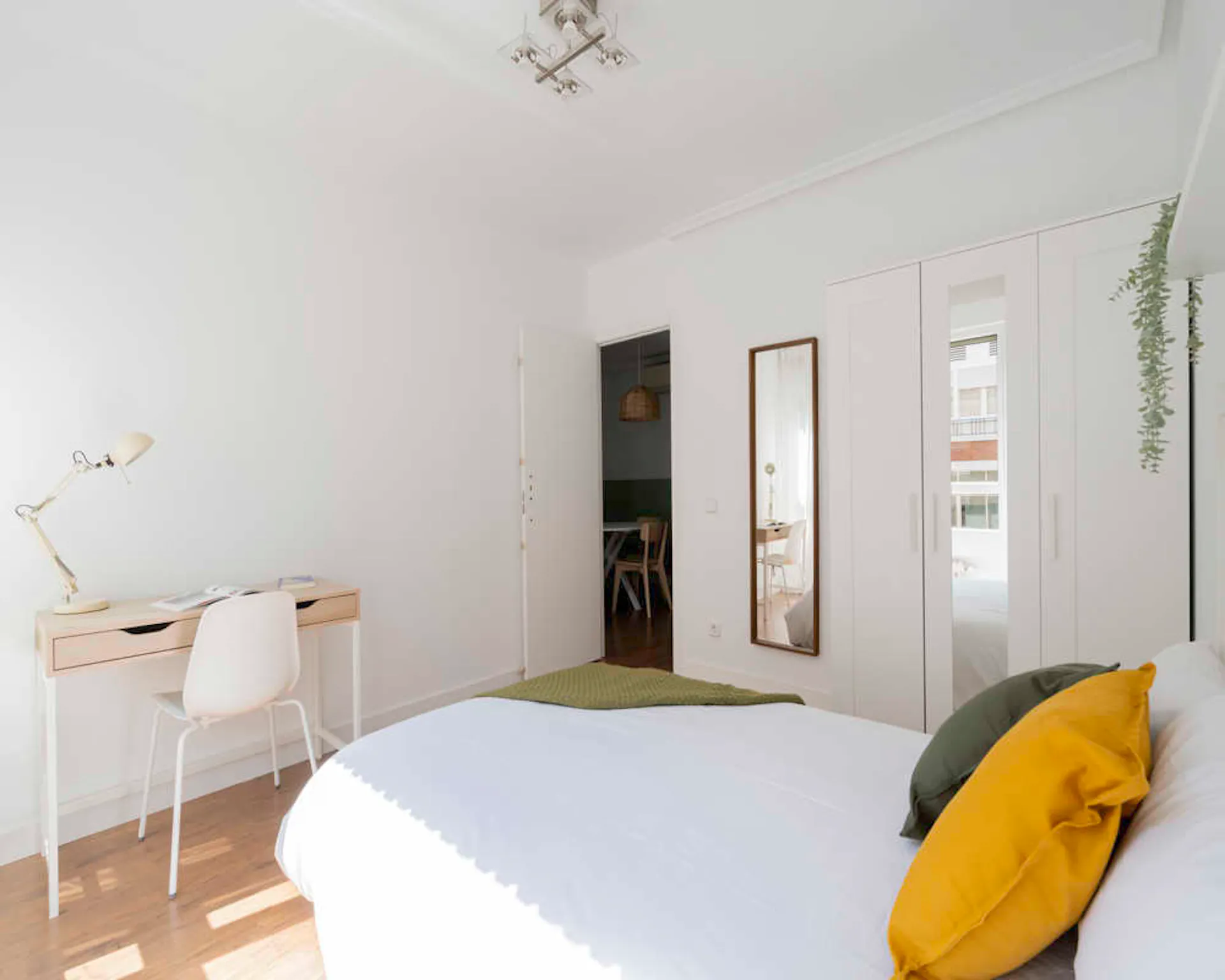 Calle de Andrés Mellado, Madrid preview