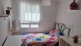 Privé kamer te huur voor € 370 per maand in Málaga, Calle Presbítero Carrasco Panal