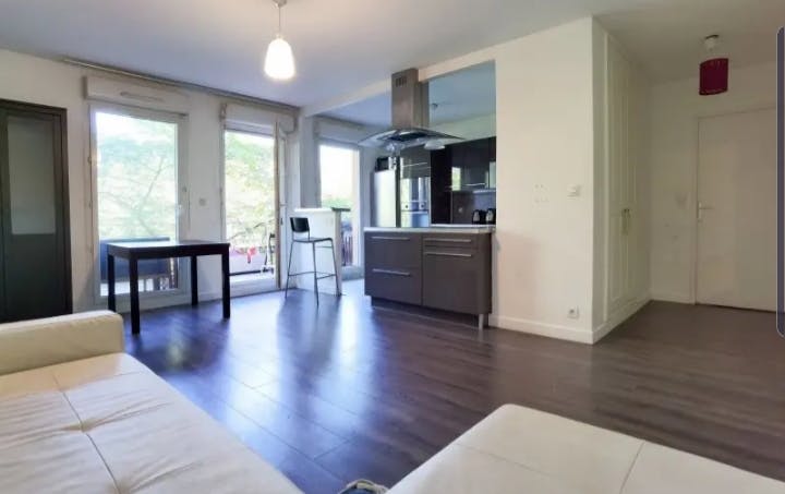 Shared room for rent on Rue Ardoin, Saint-Ouen-sur-Seine