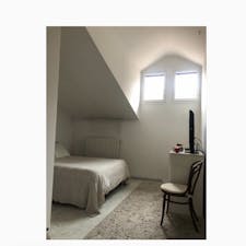 Private room for rent for €590 per month in Moncalieri, Via Real Collegio