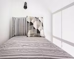 Via Carlo Cafiero, Milan 1-Milan-ROOM-1