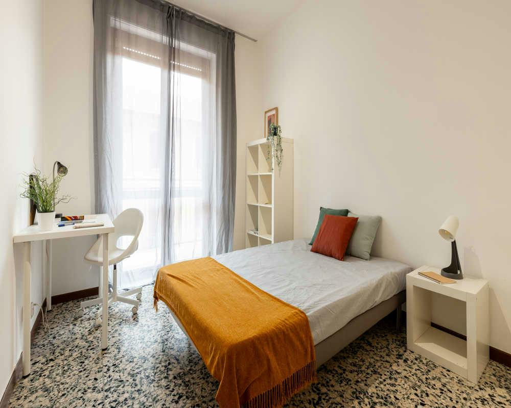 Viale Nazario Sauro, Milan preview