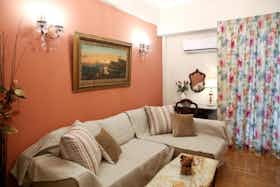 Apartment for rent for €1,100 per month in Athens, Ithakis