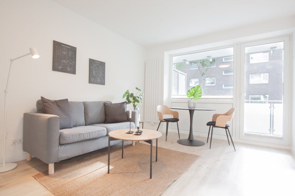 Studio à louer pour 1 150 €/mois à Düsseldorf, Arnold-Schönberg-Straße