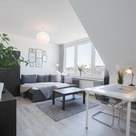 Wohnung for rent for 1.200 € per month in Düsseldorf, Schwerinstraße