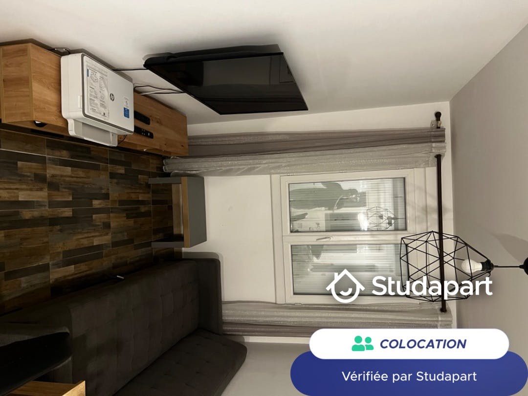 Privat rum att hyra för 450 € i månaden i Marseille, Avenue de la Rose