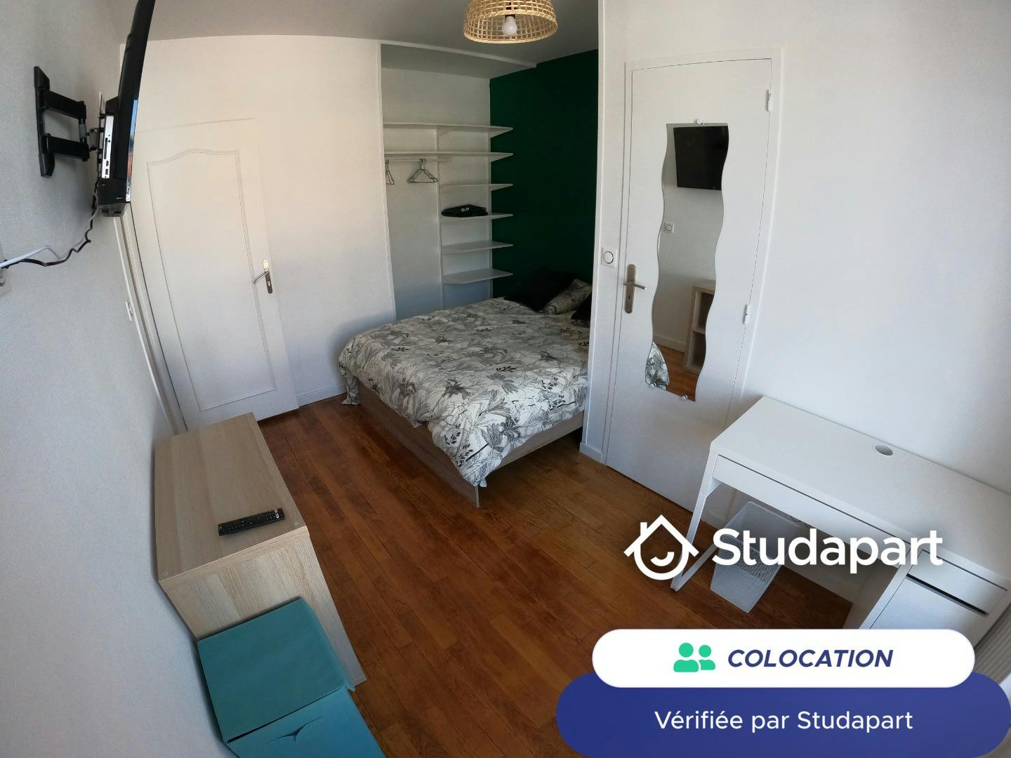 Private room for rent for €470 per month in Reims, Rue de la Neuvillette