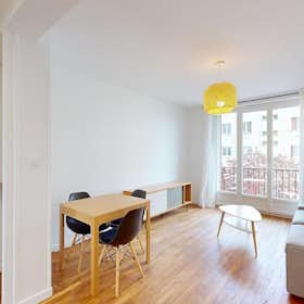 Apartament de închiriat pentru 800 EUR pe lună în Dijon, Rue Charles Dumont