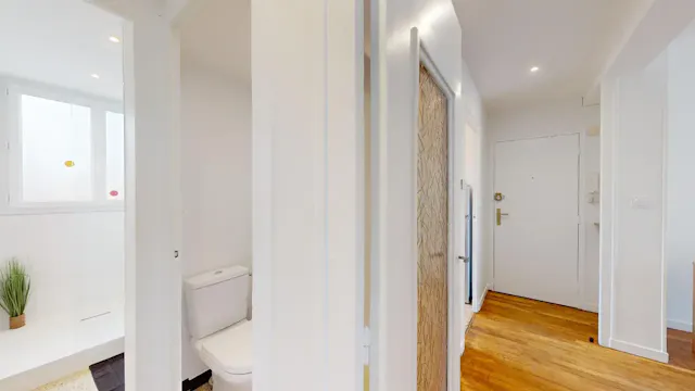 2-Bedroom Apartment in Rue Charles Dumont, Dijon (1440881) room image 10