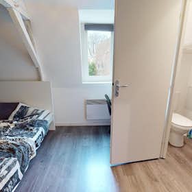 Privé kamer te huur voor € 430 per maand in Tourcoing, Rue des Ursulines