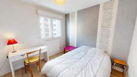 私人房间 正在以 €360 的月租出租，其位于 Brest, Boulevard Montaigne