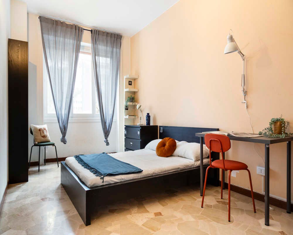 Via Raffaello Bertieri, Milan preview