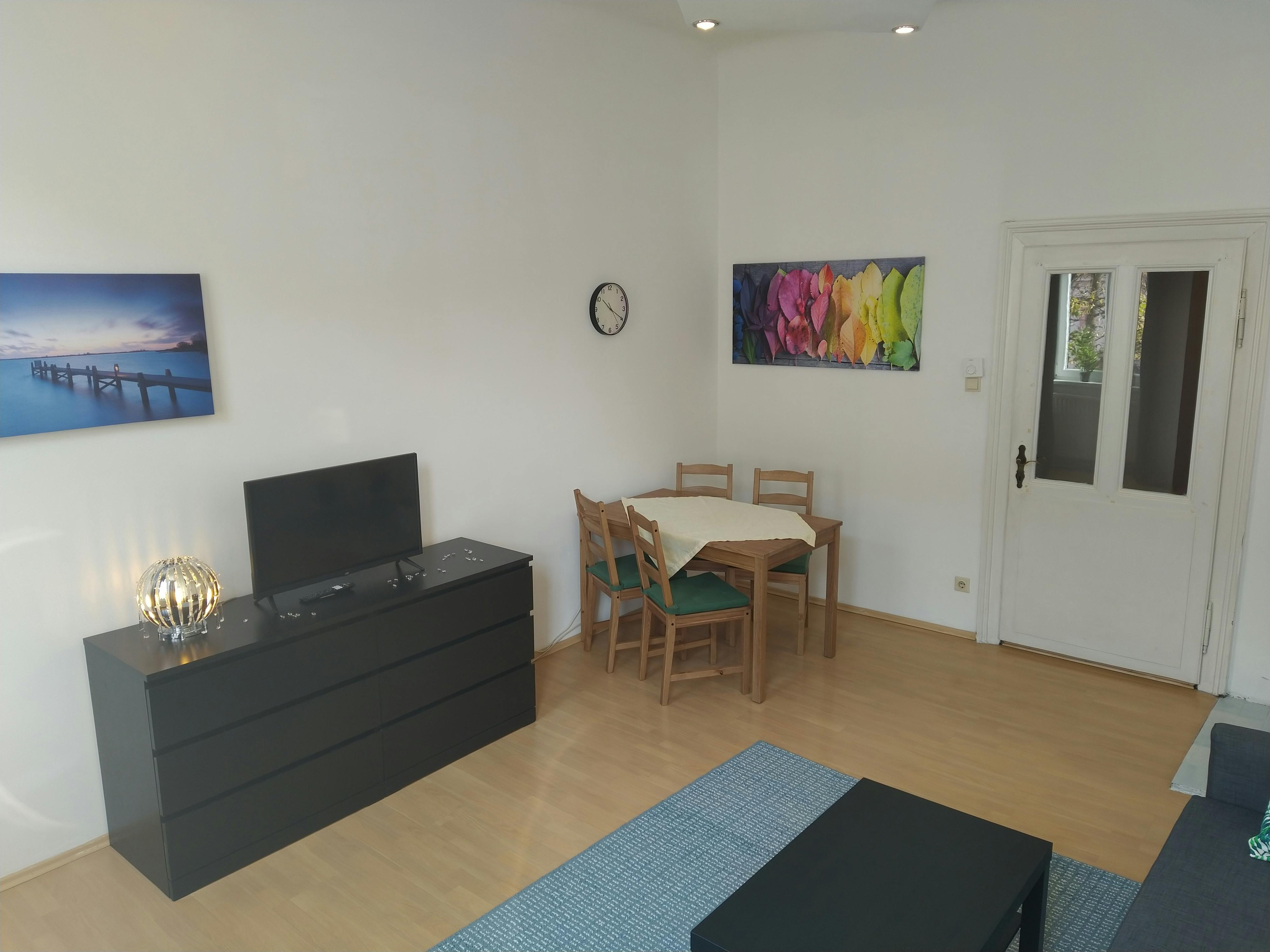 Apartment for rent for €1,179 per month in Vienna, Goldschlagstraße