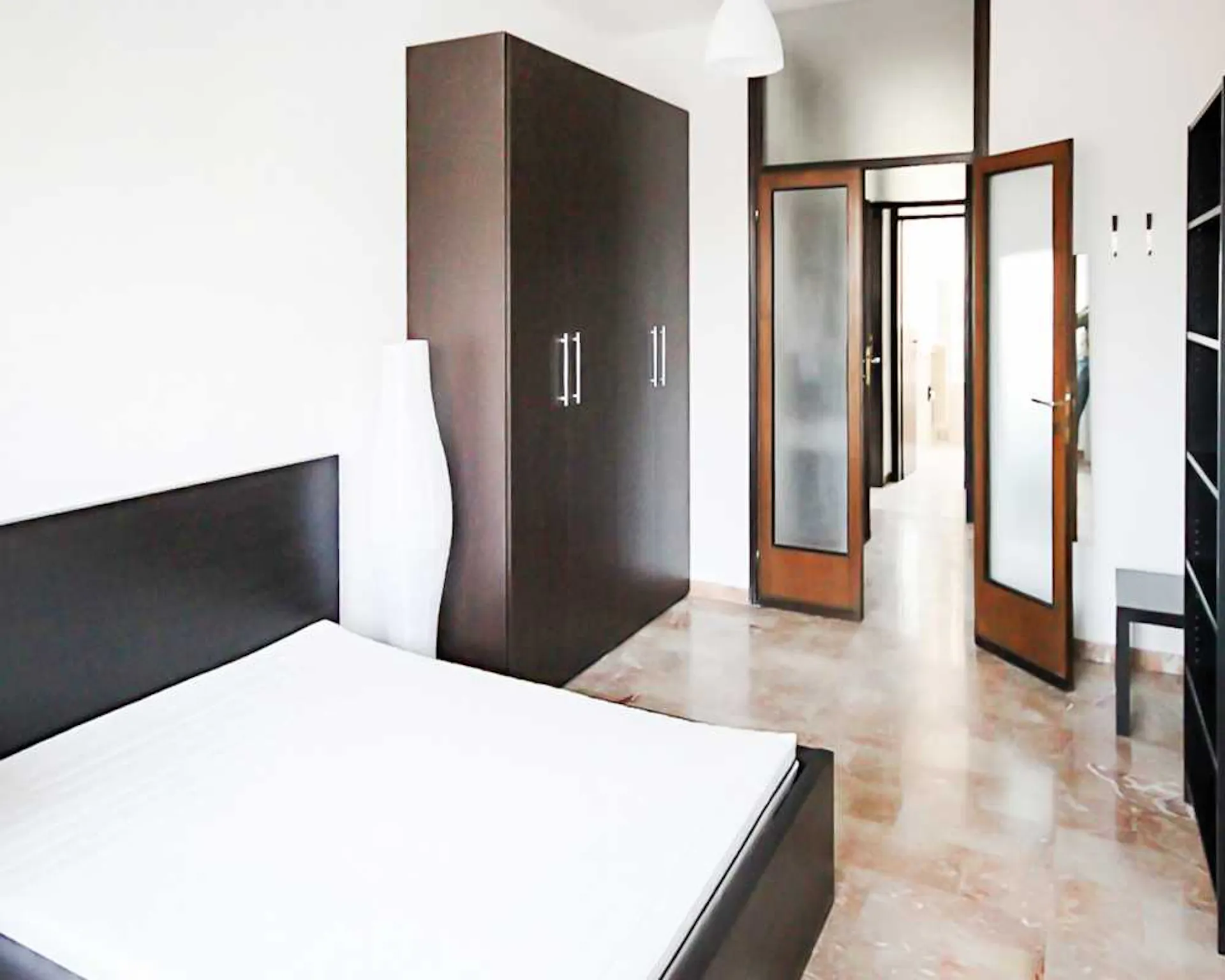 Via Savona, Milan preview