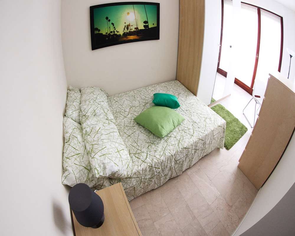 Via Angelo De Vincenti, Milan