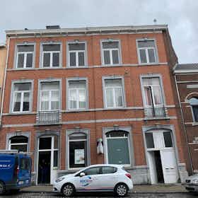 Appartement te huur voor € 850 per maand in Liège, Avenue de l'Observatoire