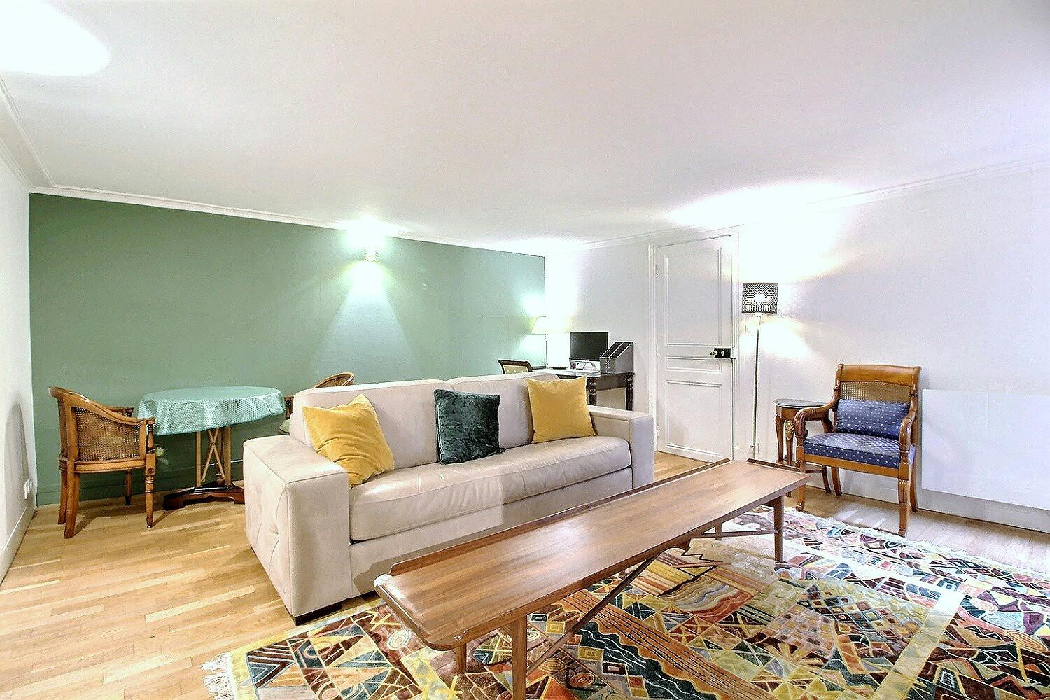 Appartement – Paris, 6th Arrondissement - Plus