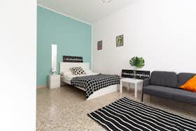 Habitación privada en alquiler por 600 € al mes en Rimini, Corso d'Augusto
