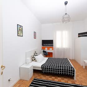 Приватна кімната за оренду для 580 EUR на місяць у Rimini, Corso d'Augusto