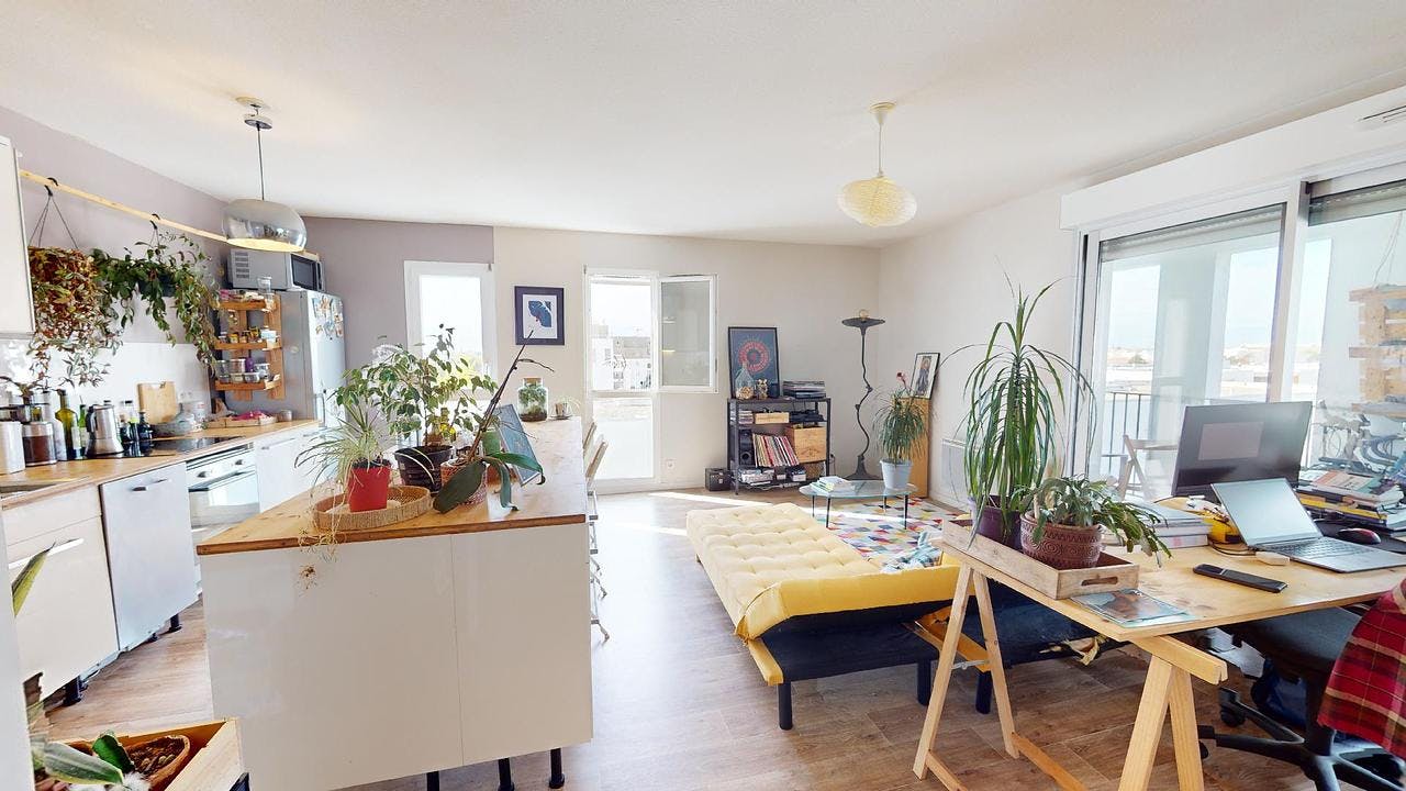 Lägenhet att hyra för 873 € i månaden i Floirac, Avenue de la Garonne